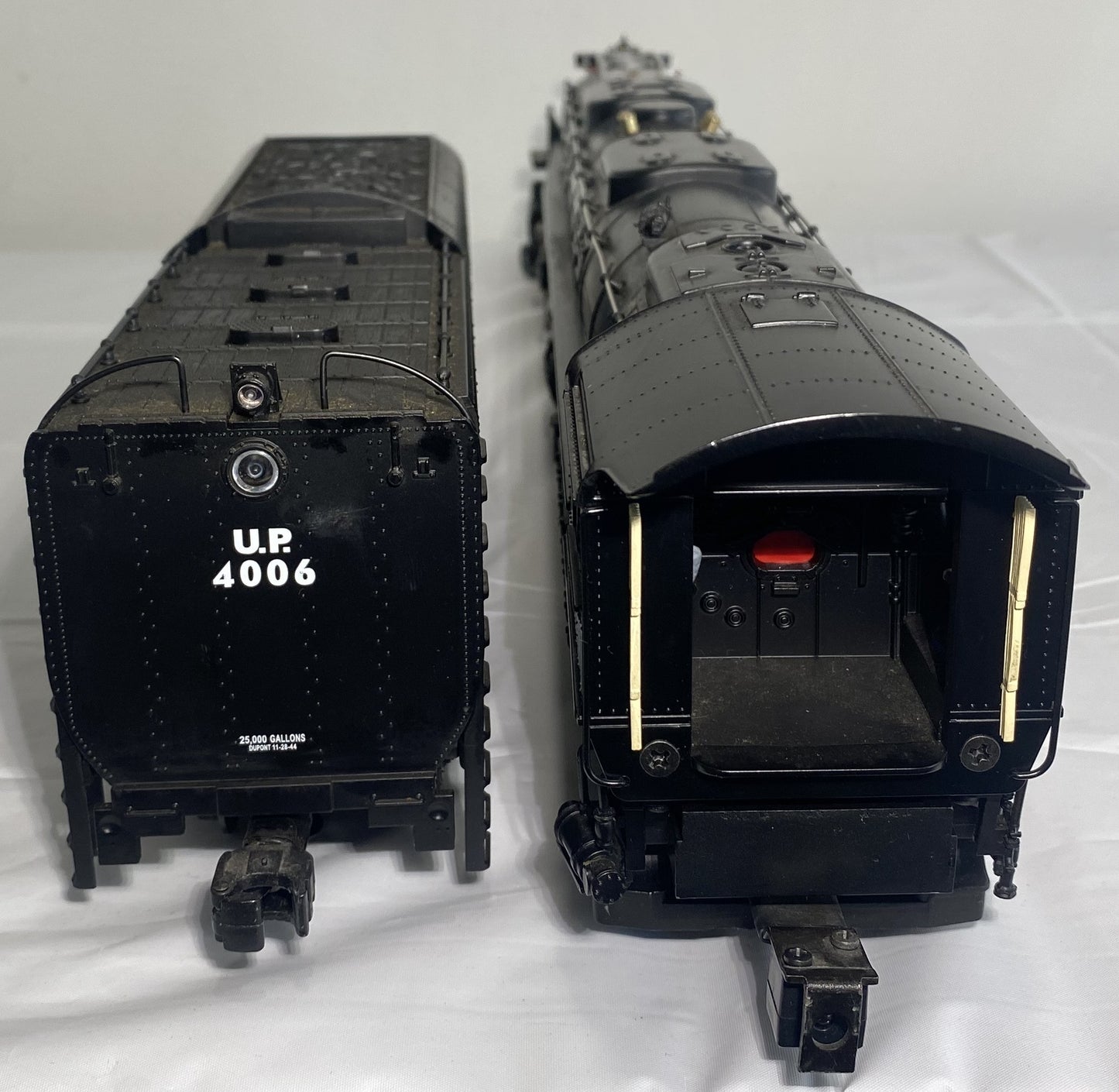 Lionel Modern 6-28029 UP Big Boy 4-8-8-4 Articulated Steam Engine & Tender #4006