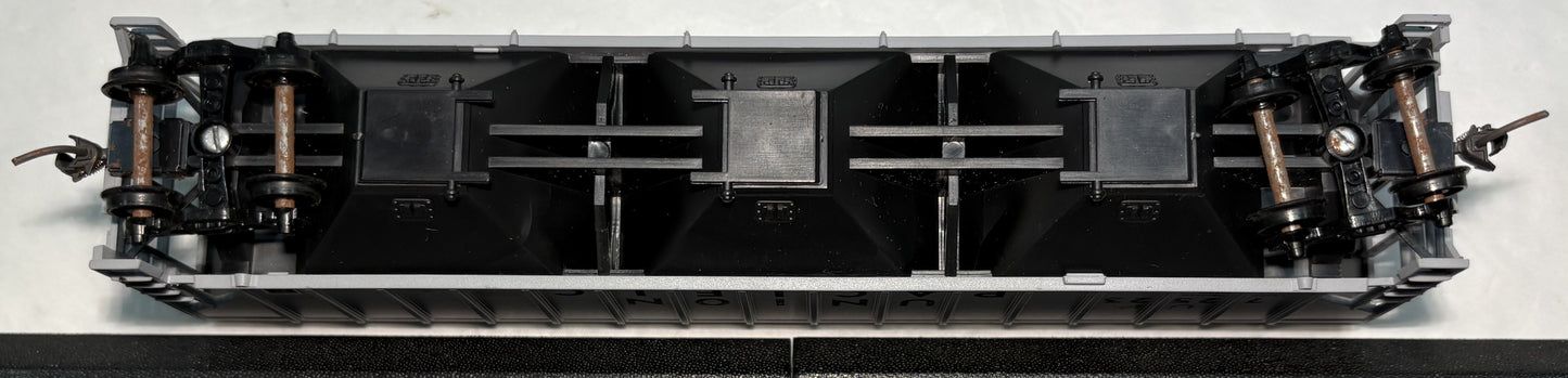 Athearn 4740 HO PS 3-BAY Covered Hopper Union Pacific #72523