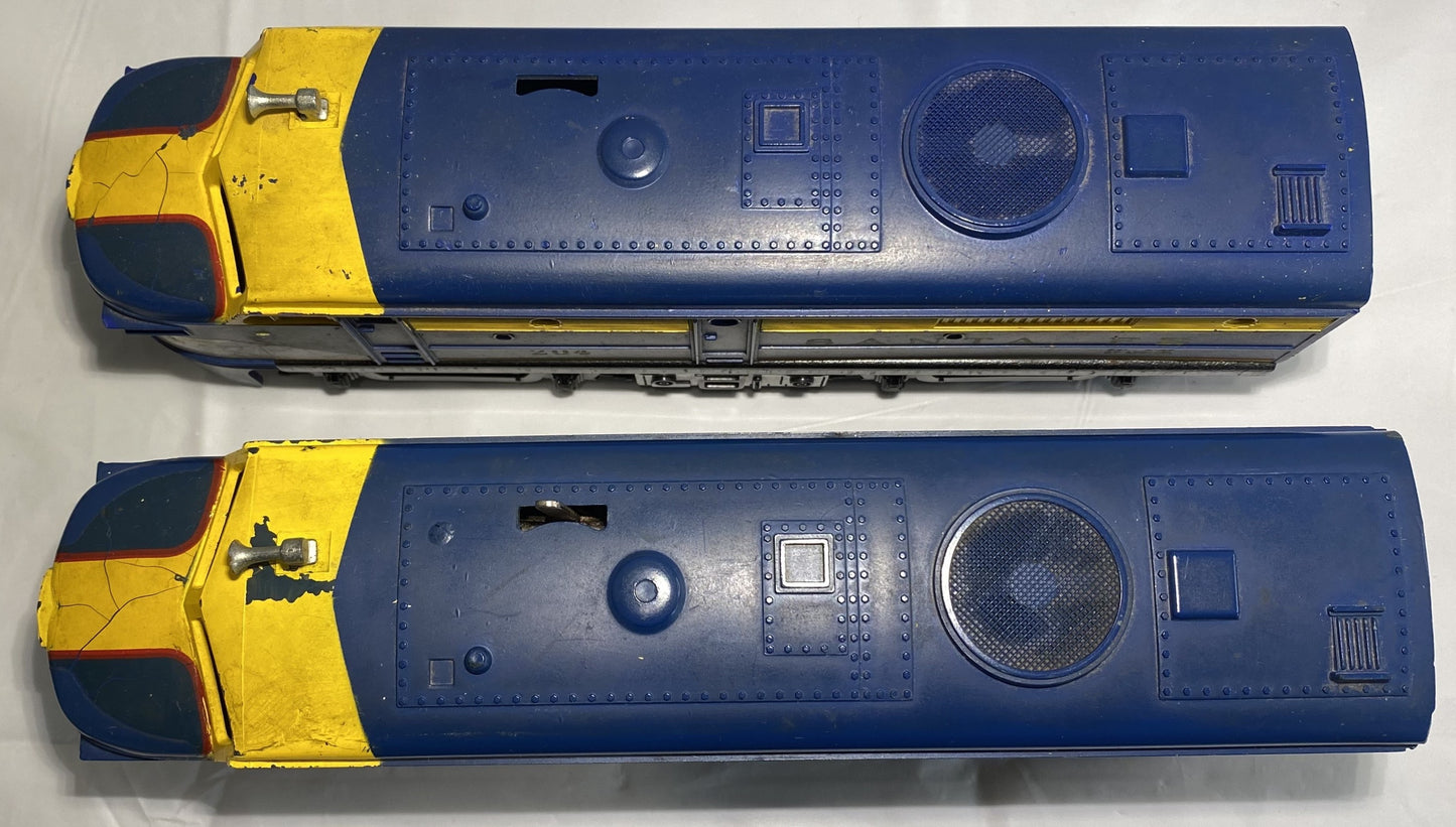 Lionel Post War 204 Santa Fe AA Diesels