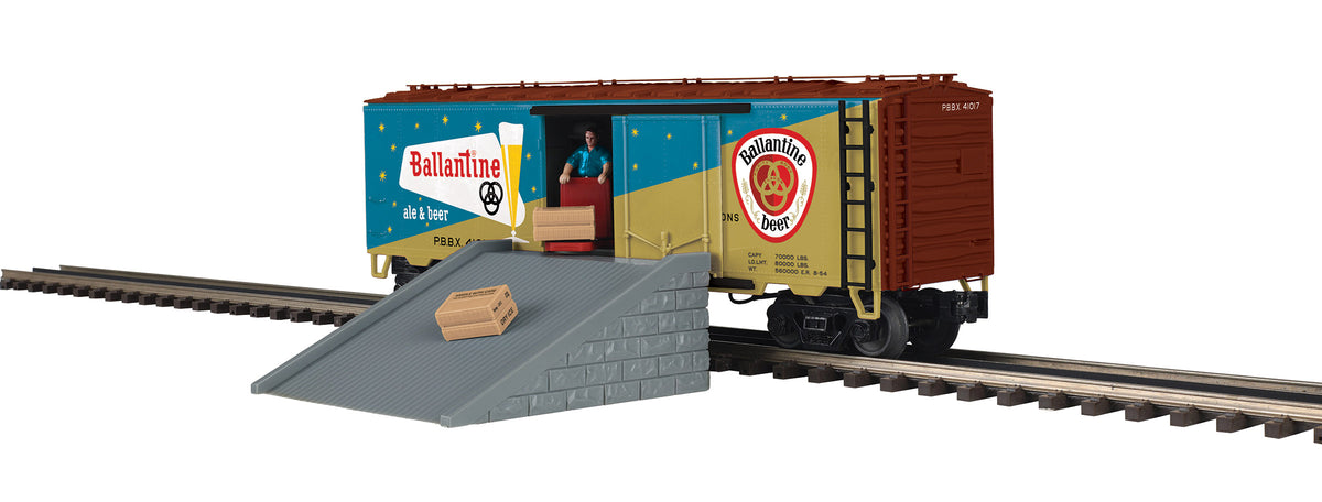 MTH 20-94962 O Scale Premier Ballantine Beer Operating Reefer Car with door open and workman unloading