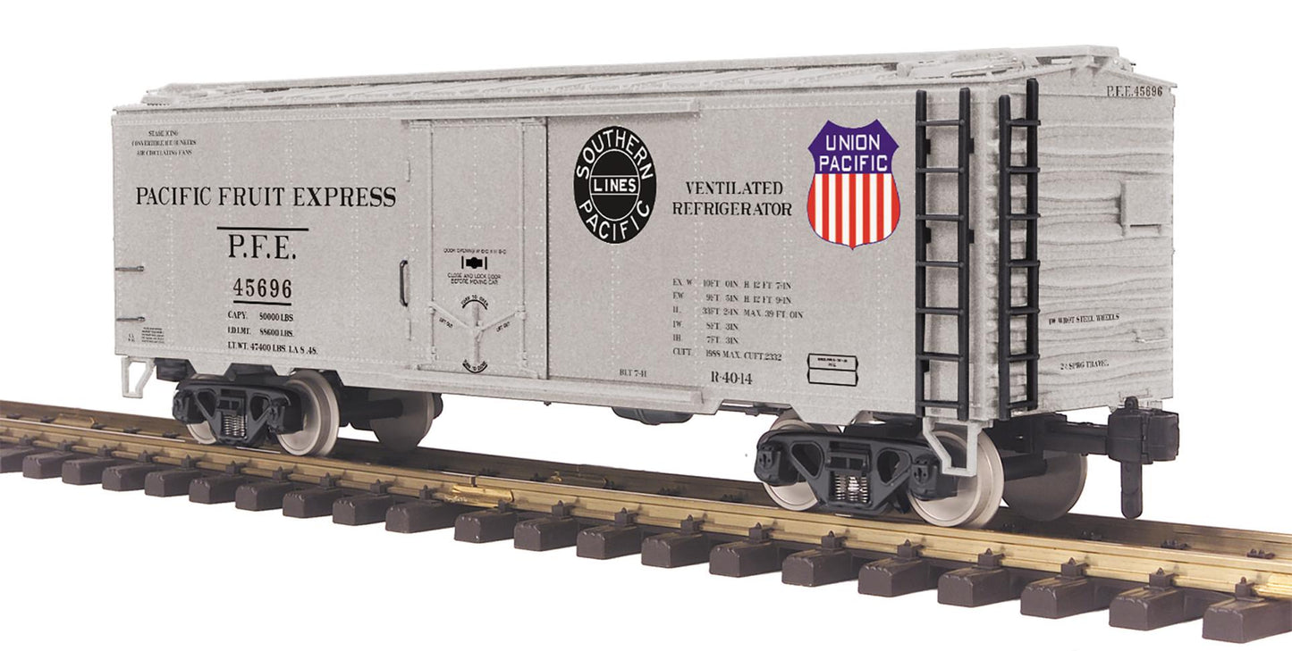 MTH 70-78060 G Gauge RailKing One Gauge 40' Reefer Car Pacific Fruit Express