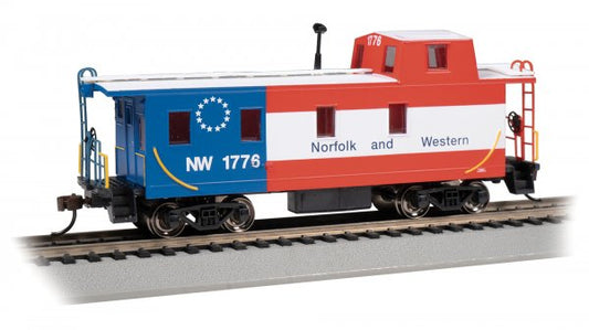 Bachmann 14006 Streamlined Caboose with Offset Cupola Norfolk & Western #1776