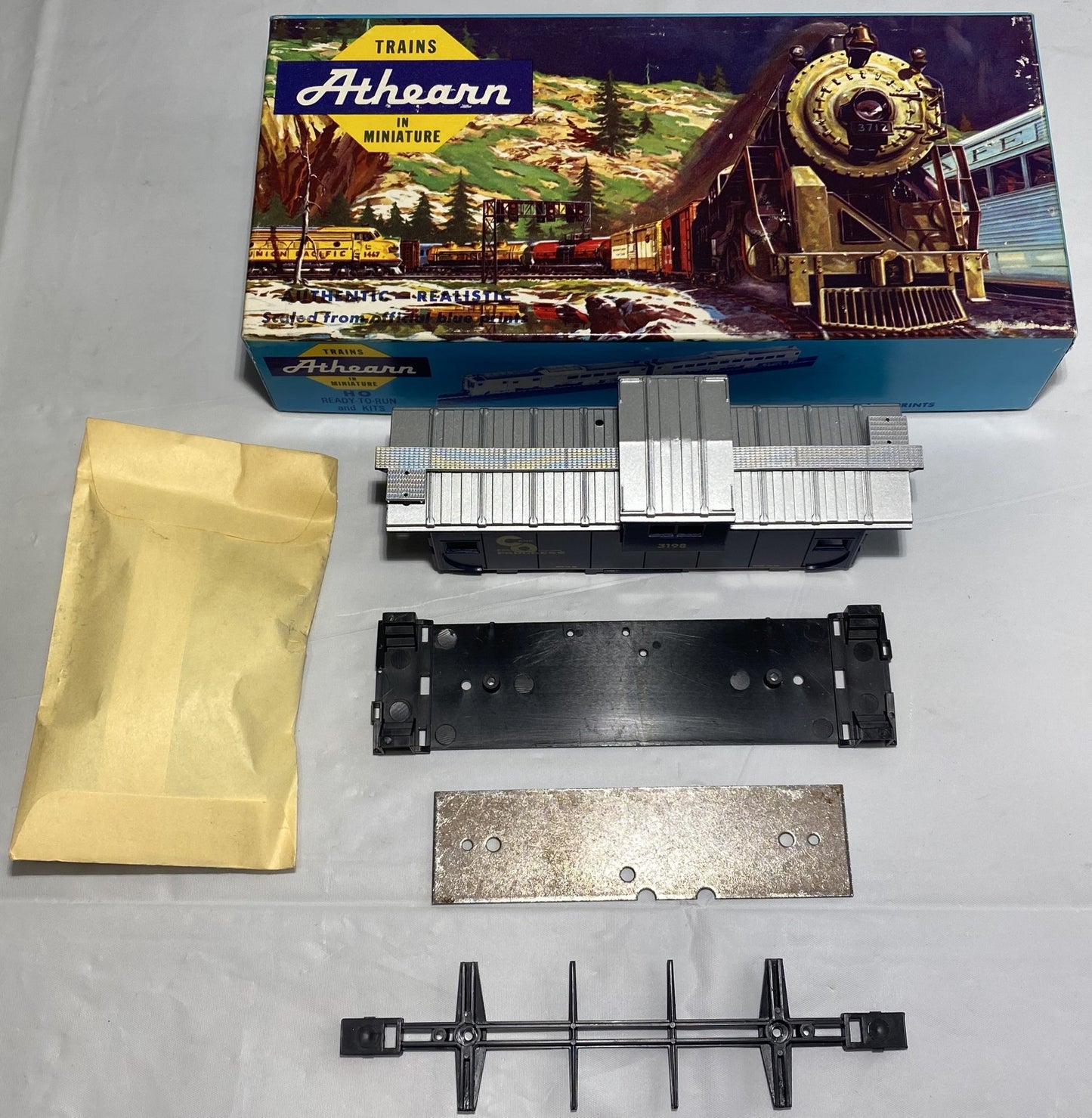 Athearn Blue Box 5362 C&O Wide Vision Caboose Kit
