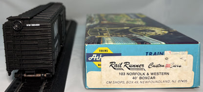 Athearn Rail Runner 103 HO Norfolk & Western 40 ' Box Car #390498