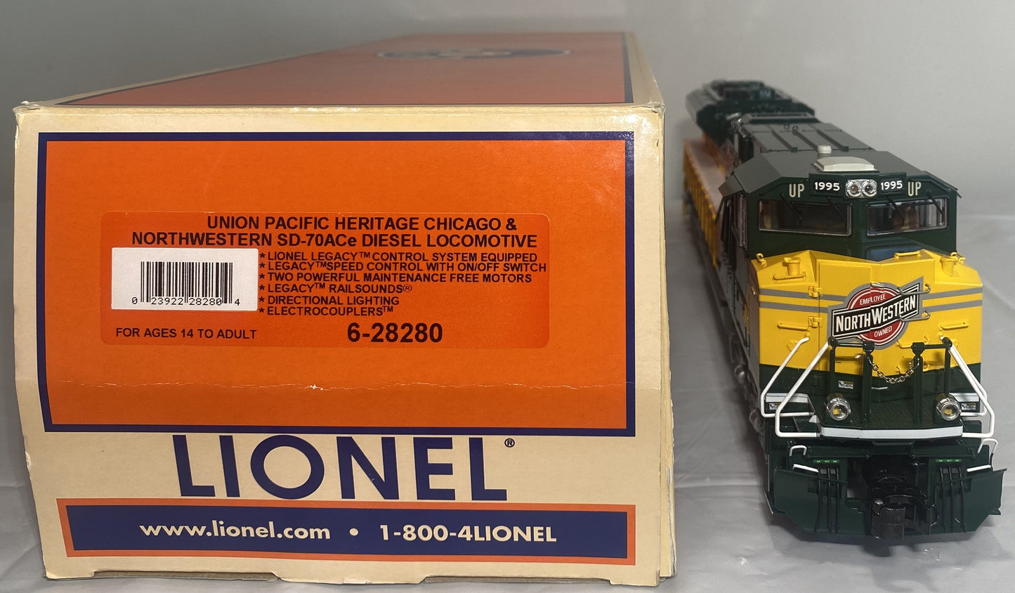Lionel Modern 6-28280 UP Heritage Chicago & Northwestern SD-70Ace Diesel