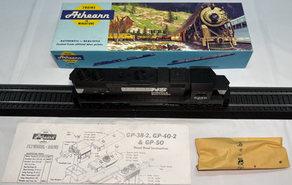 Athearn 4607 HO Norfolk Southern Powered GP38-2 Diesel Locomotive #5246