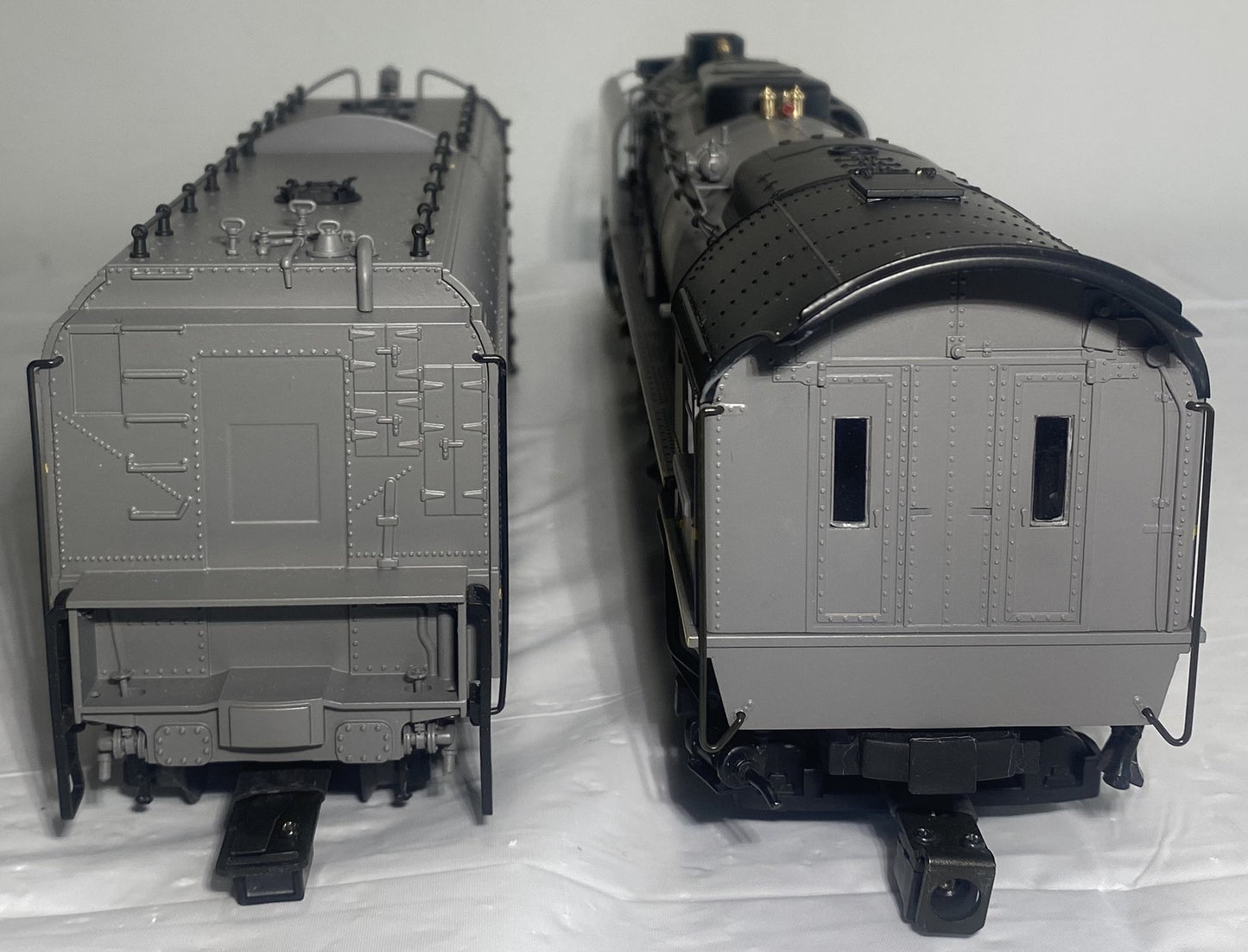 Lionel Modern 6-11116 Union Pacific LEGACY Scale 4-8-4 FEF Northern (Grey) 844