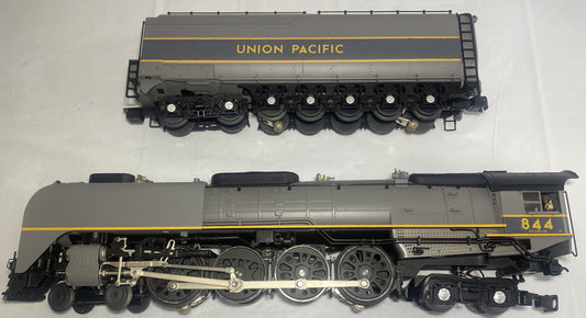 Lionel Modern 6-11116 Union Pacific LEGACY Scale 4-8-4 FEF Northern (Grey) 844