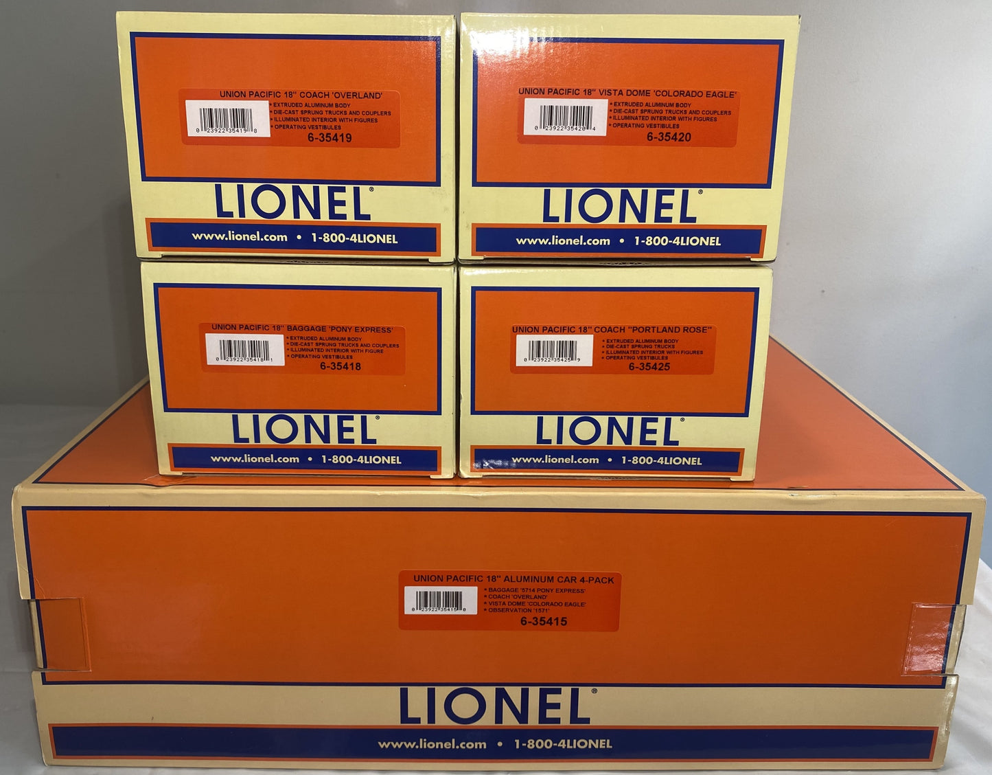 Lionel Modern 6-35415 Union Pacific 18" Aluminum Streamlined Passenger Car 4-Pack