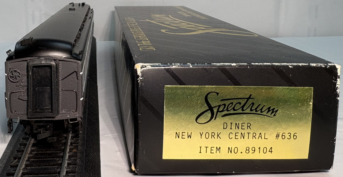 Bachmann Spectrum 89104 HO Heavyweight New York Central Diner Car #636