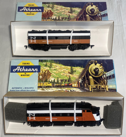 Athearn 3221 NH F7A Super Geared & 3022 NH F7B Dummy Diesel Locomotive