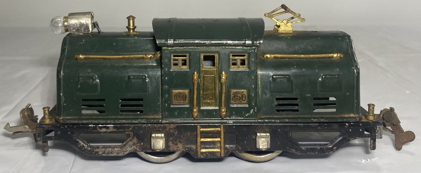 Lionel Pre War 250 Electric Locomotive Green