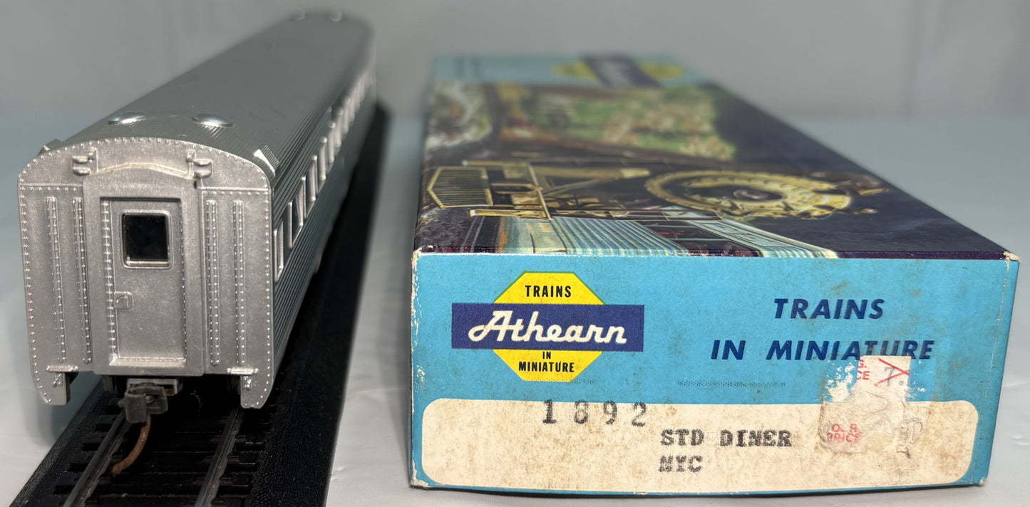 Athearn 1892 HO New York Central Dining Car Kit