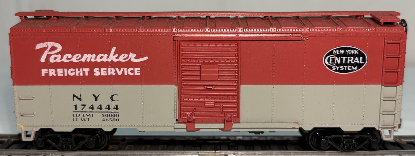 Athearn Branchline Trains 10135 HO New York Central Pacemaker Box Car Kit