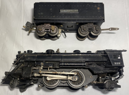Lionel Pre War #229 Steam Locomotive  and Tender 2689W