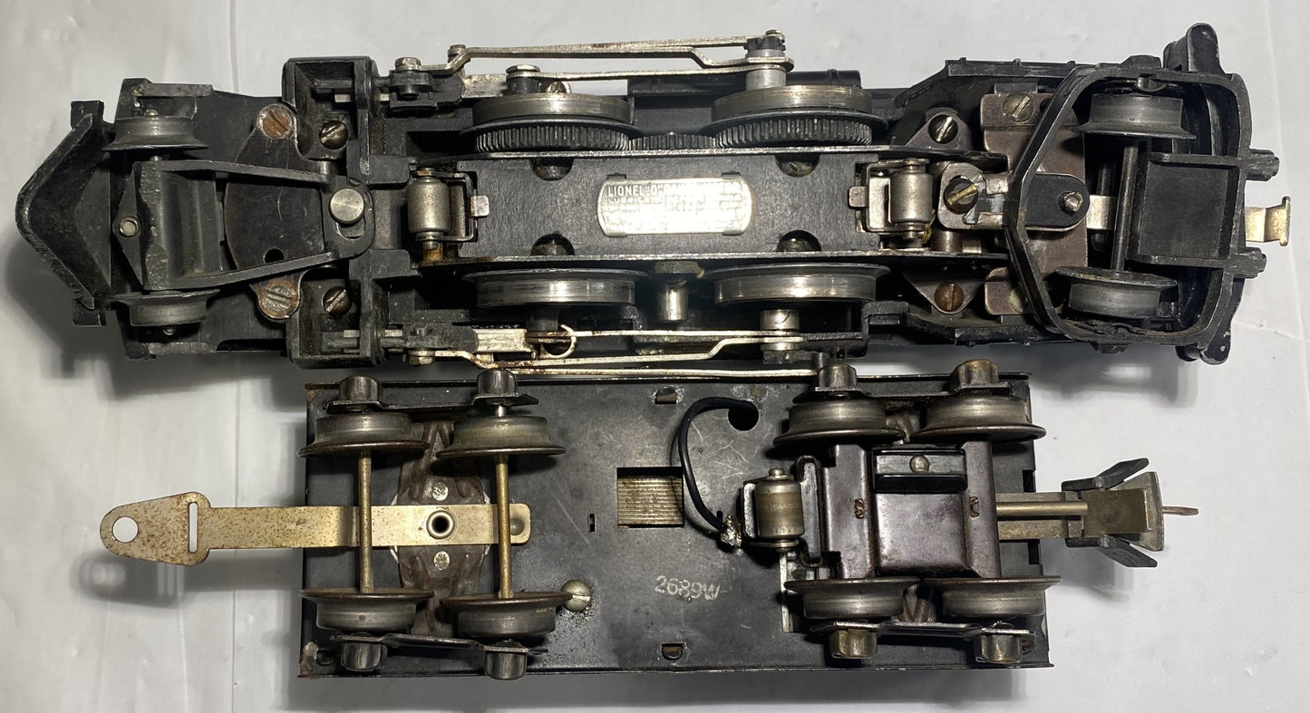 Lionel Pre War #229 Steam Locomotive  and Tender 2689W