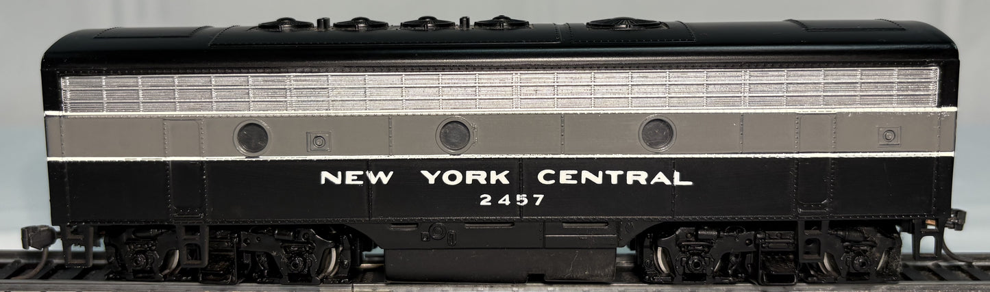 Bachmann 31222 HO Scale New York Central EMD F7B Unit Powered Diesel Locomotive #2457