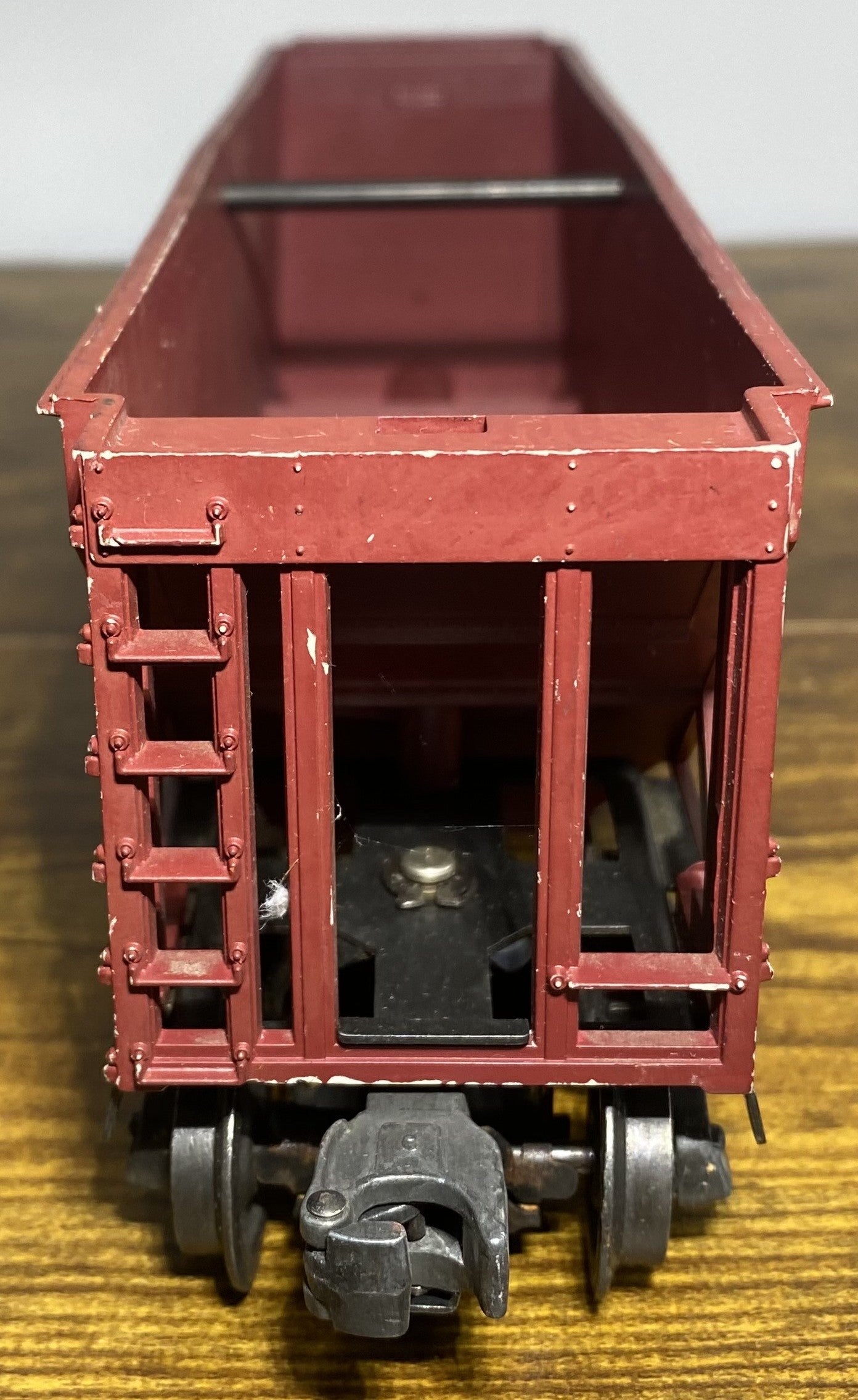 Lionel Post War 6436-25 Lehigh Valley Quad Hopper Red