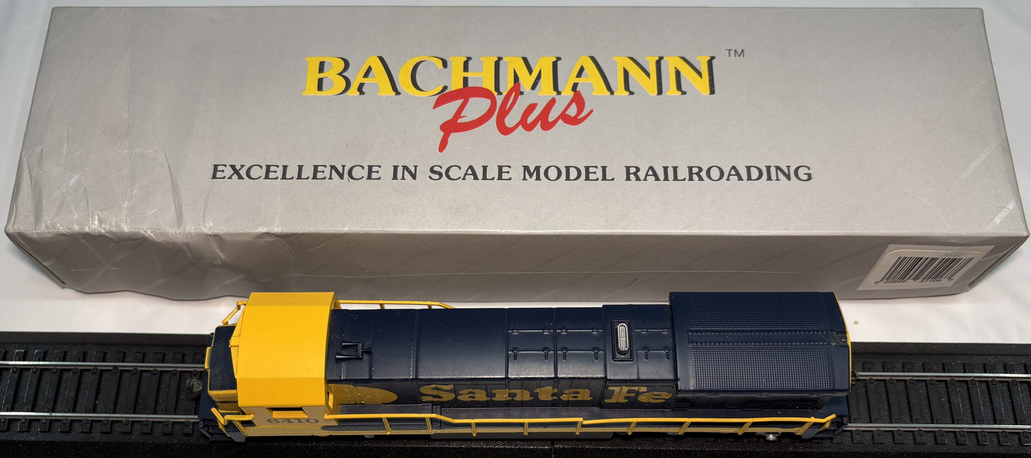 Bachmann Plus 31105 HO Santa Fe GE B23-7 Diesel Locomotive #6410