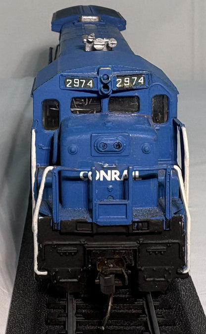 Bachmann 2974 HO Scale Conrail GE U36 B Diesel Locomotive #2974