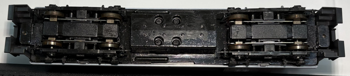 Roundhouse 2391 HO Scale New Haven RS-3 Diesel Engine
