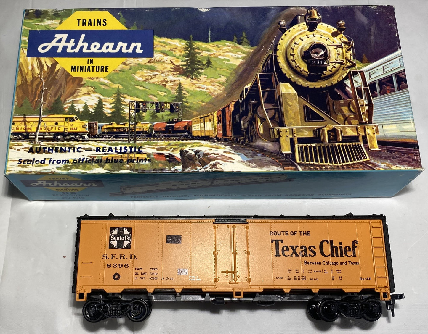 Athearn 5024 ATSF Texas Chief 40’ Reefer