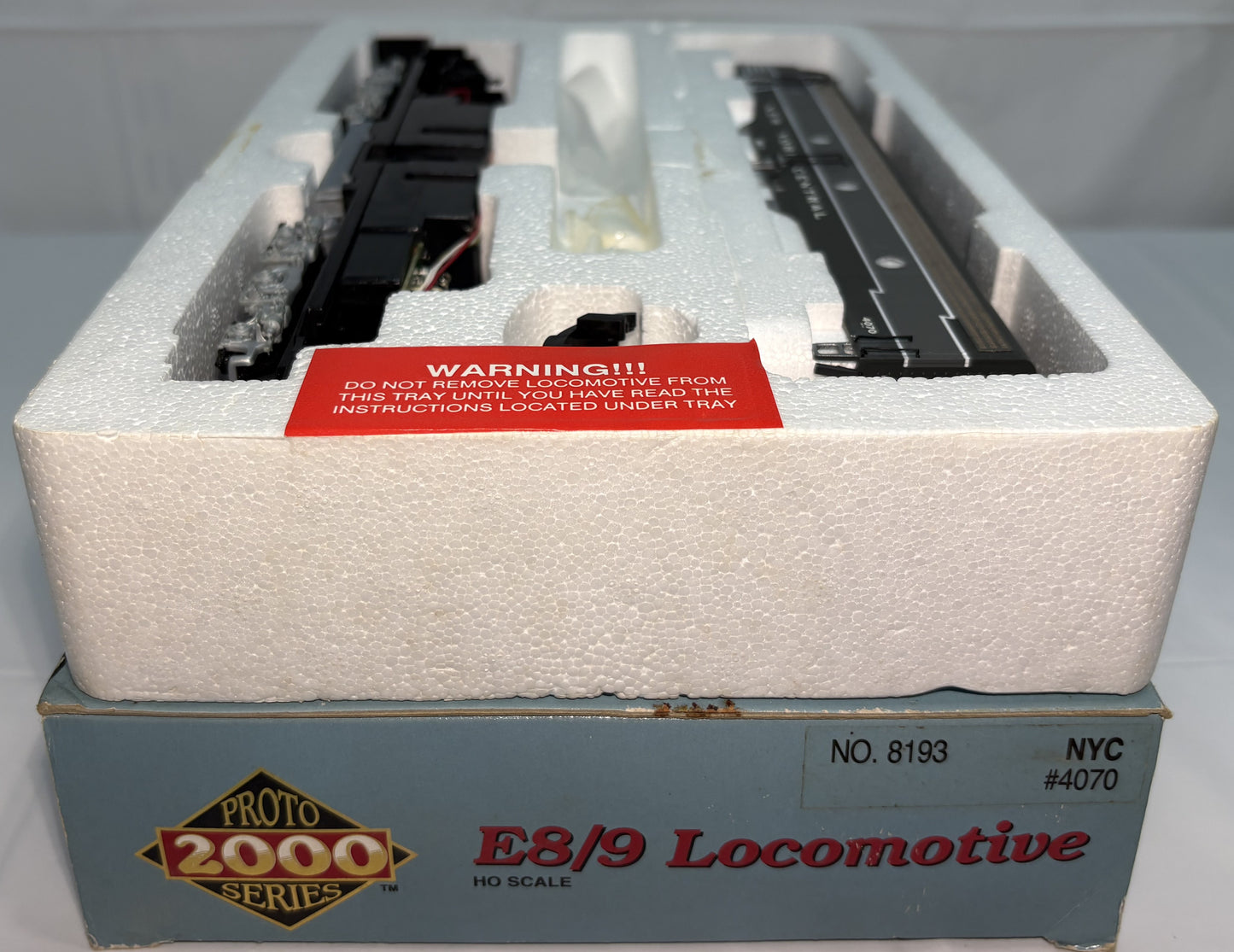 Proto 2000 Series 8193 HO Scale NY Central E8/9 Diesel Locomotive #4070