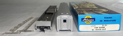 Athearn 1814 New Haven SL Coach Kit