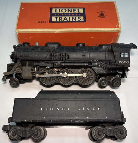 Lionel Post War 2026 Steam Locomotive with 6466T Tender
