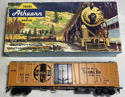 Athearn 1325 Santa Fe 50’ Plug Door Box Car