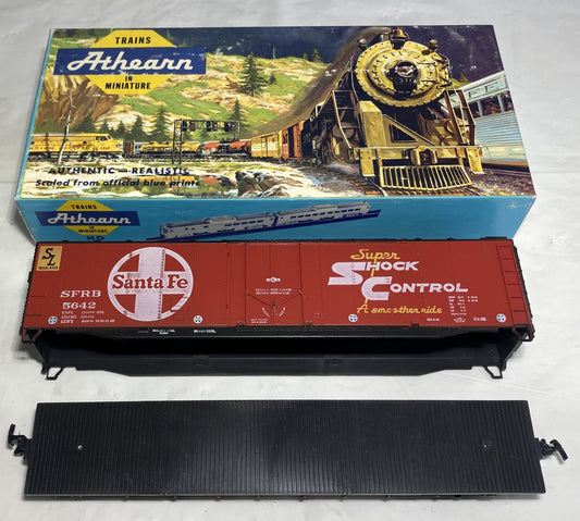 Athearn 1637 Santa Fe 50’ Outside Braced Reefer