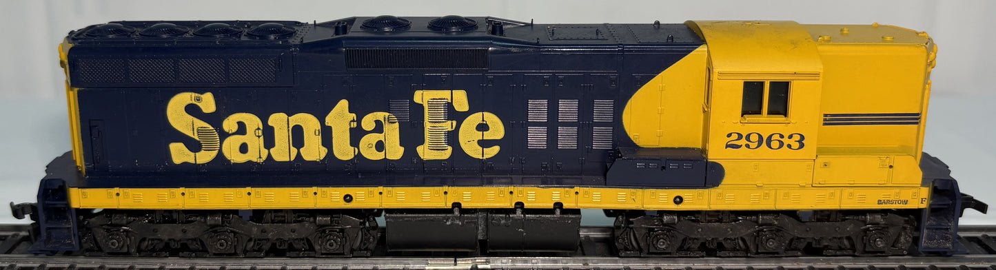 Athearn 3801 HO Santa Fe EMD SD9 Locomotive #2963