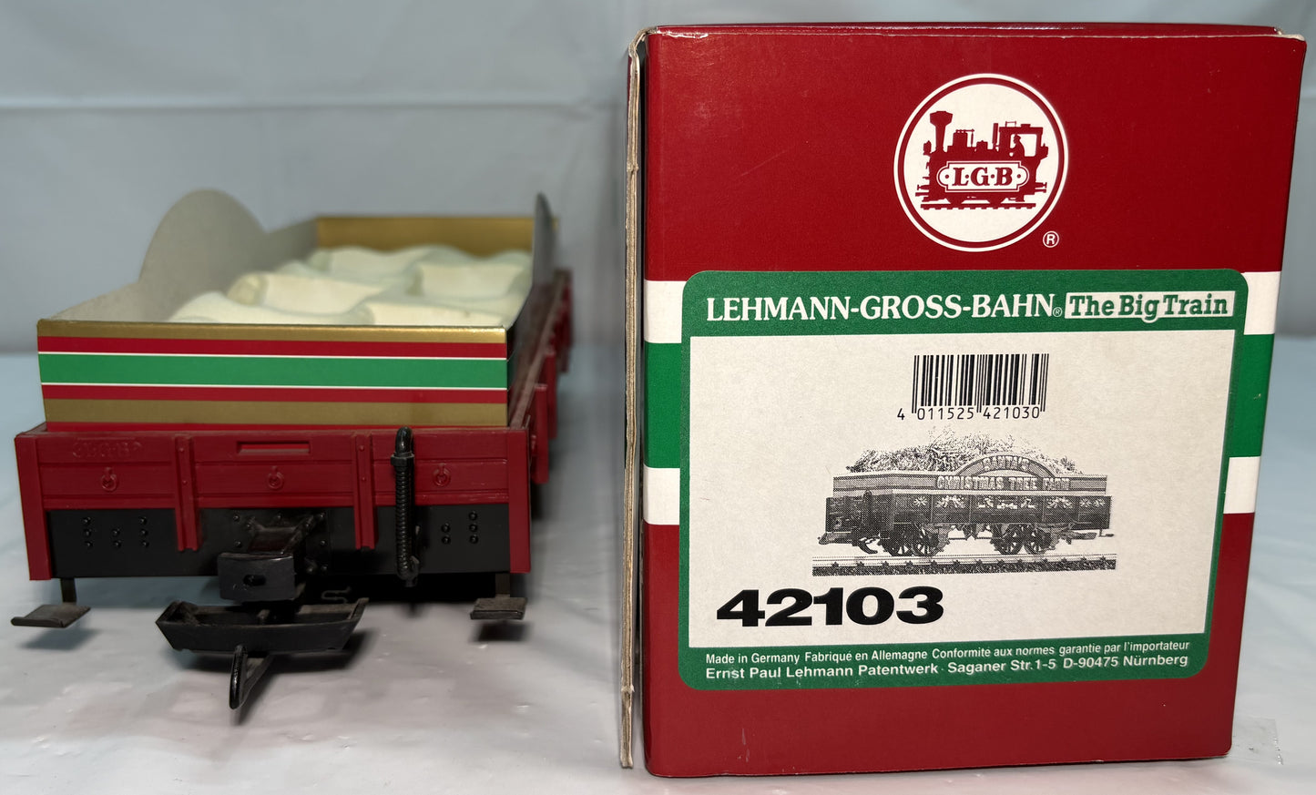 LGB 42103 G Gauge Santa's Christmas Tree Farm