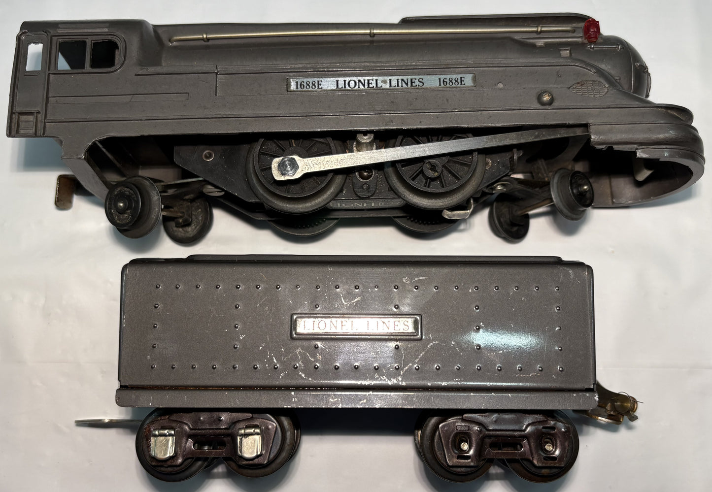 Lionel Pre War 1688E Lionel Lines w/1689T Tender