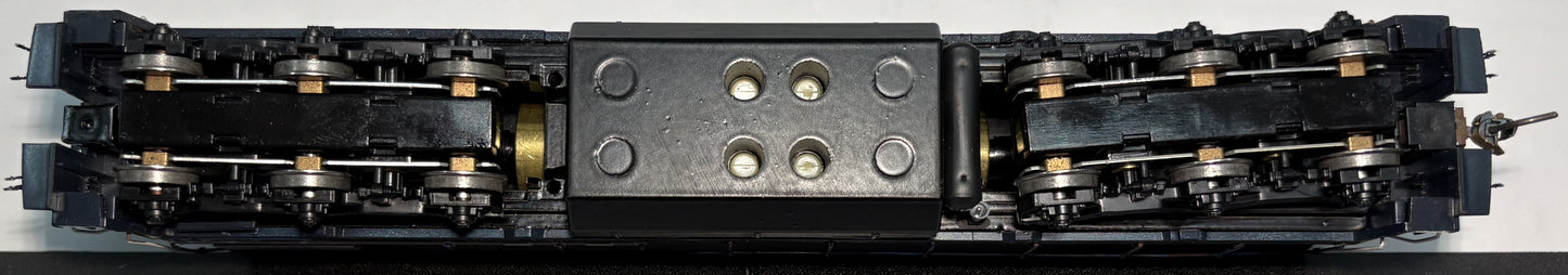 Athearn 3420 HO Scale GE U28C Powered Decorated as DOT State of New Jersey