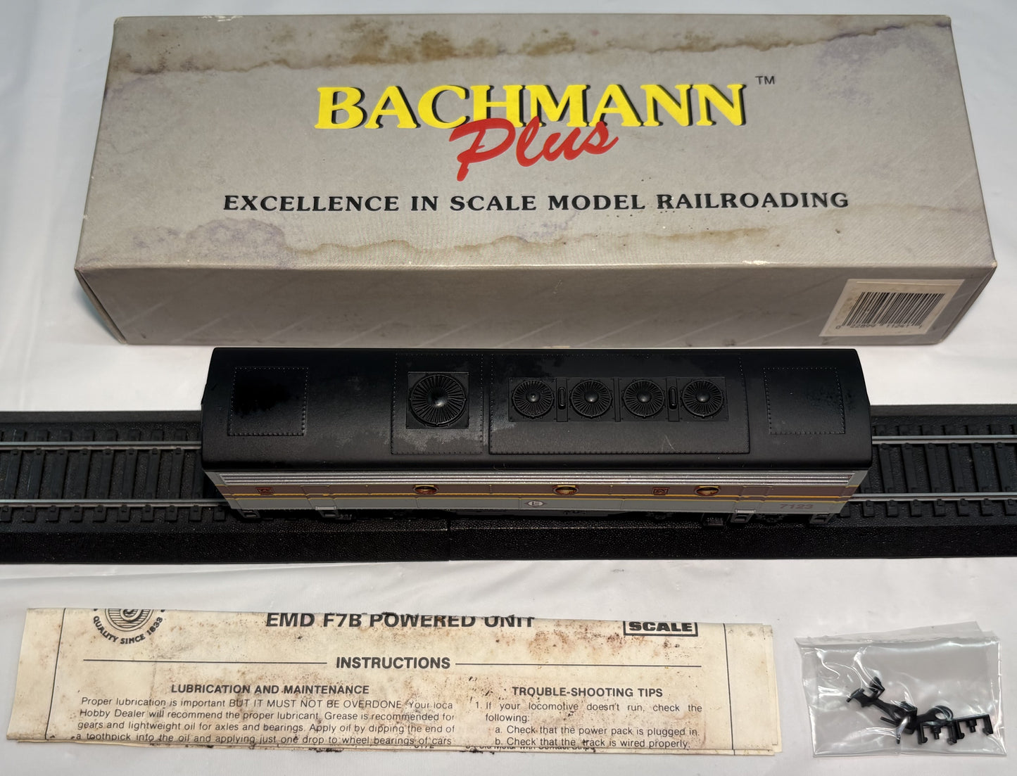 Bachmann Plus 11241 HO Scale Powered Erie Lackawanna EMD F7B #7123