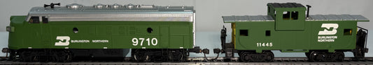 Bachmann 61600 HO Burlington Northern EMD F9 Diesel Loco & Caboose Set