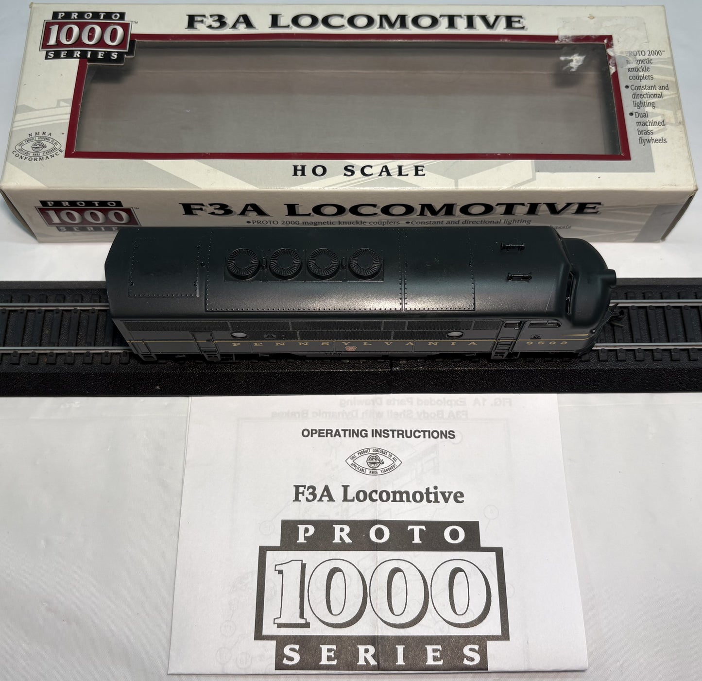 Proto 1000 8172 HO Pennsylvania F3A Diesel w/Headlight, Magnetic Couplers, & Box #9502