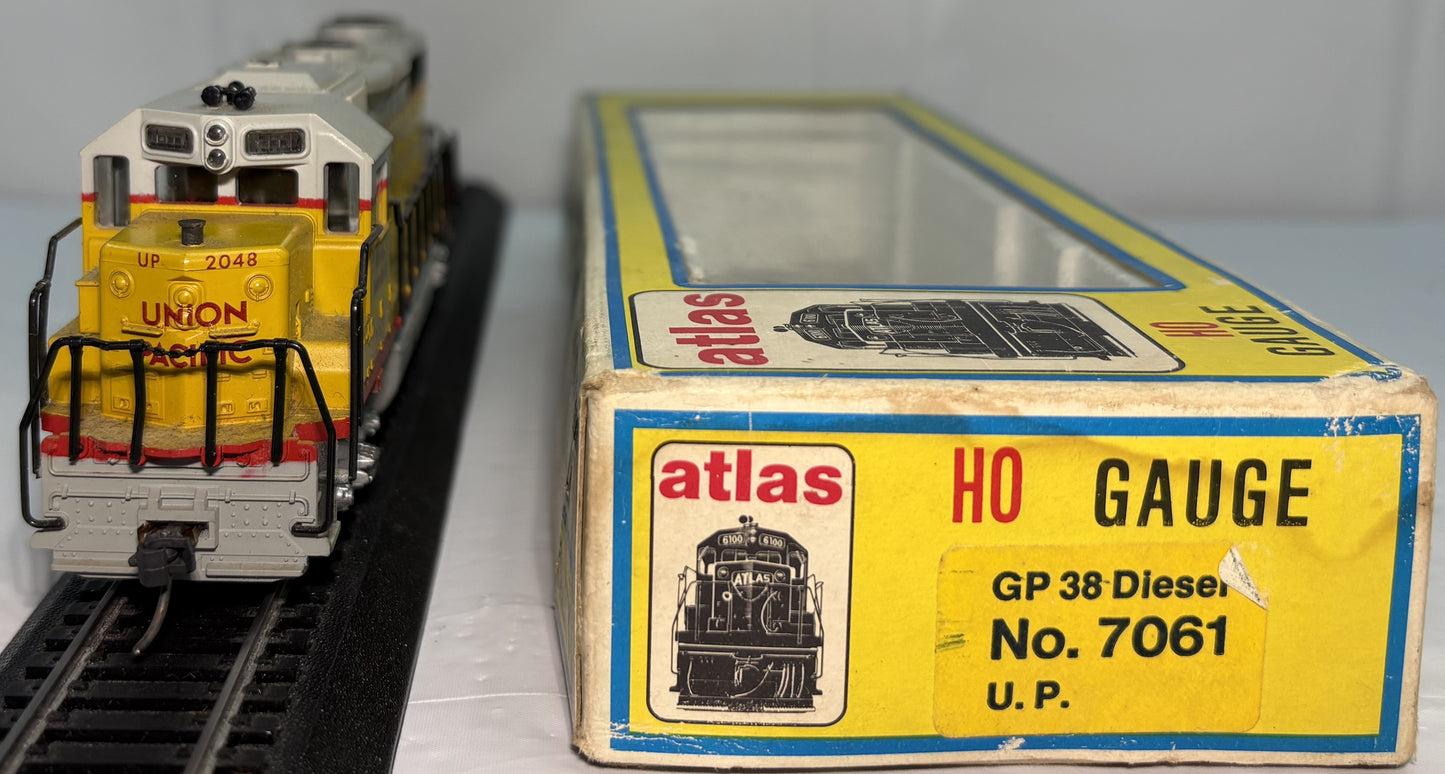 Atlas 7061 HO Union Pacific GP 38 Diesel Locomotive #2048