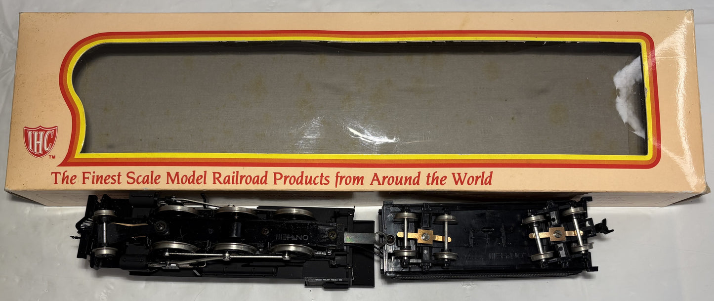 IHC M518 Steam Locomotive 2-6-0 NYC