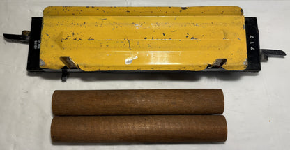 American Flyer 717 Unloading Car with Load