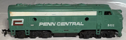 Tyco 9451 F7 Diesel Locomotive Penn Central