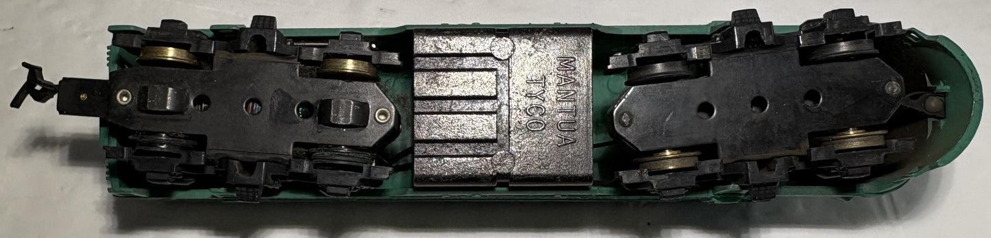 Tyco 9451 F7 Diesel Locomotive Penn Central