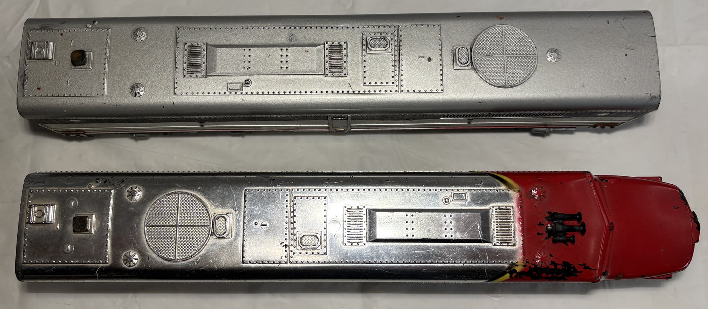 American Flyer 473 and 364 Locomotive and B unit