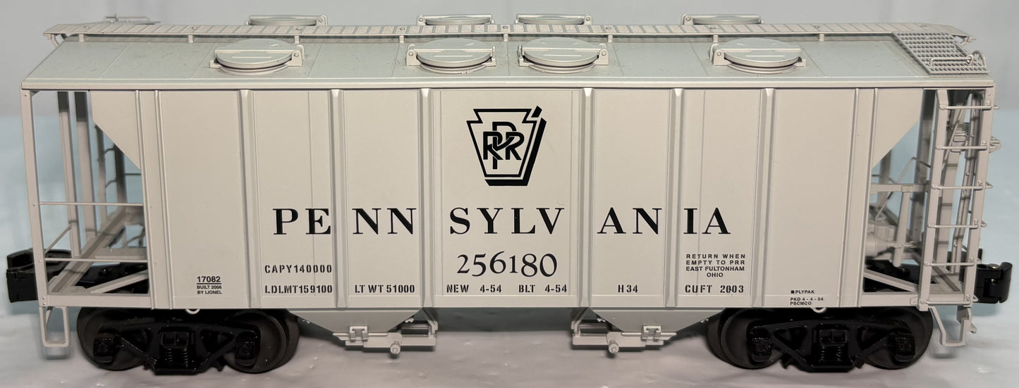 Lionel 6-11881 O Gauge PRR PS-2 2-Bay Covered Hopper 3-Pack Model Train