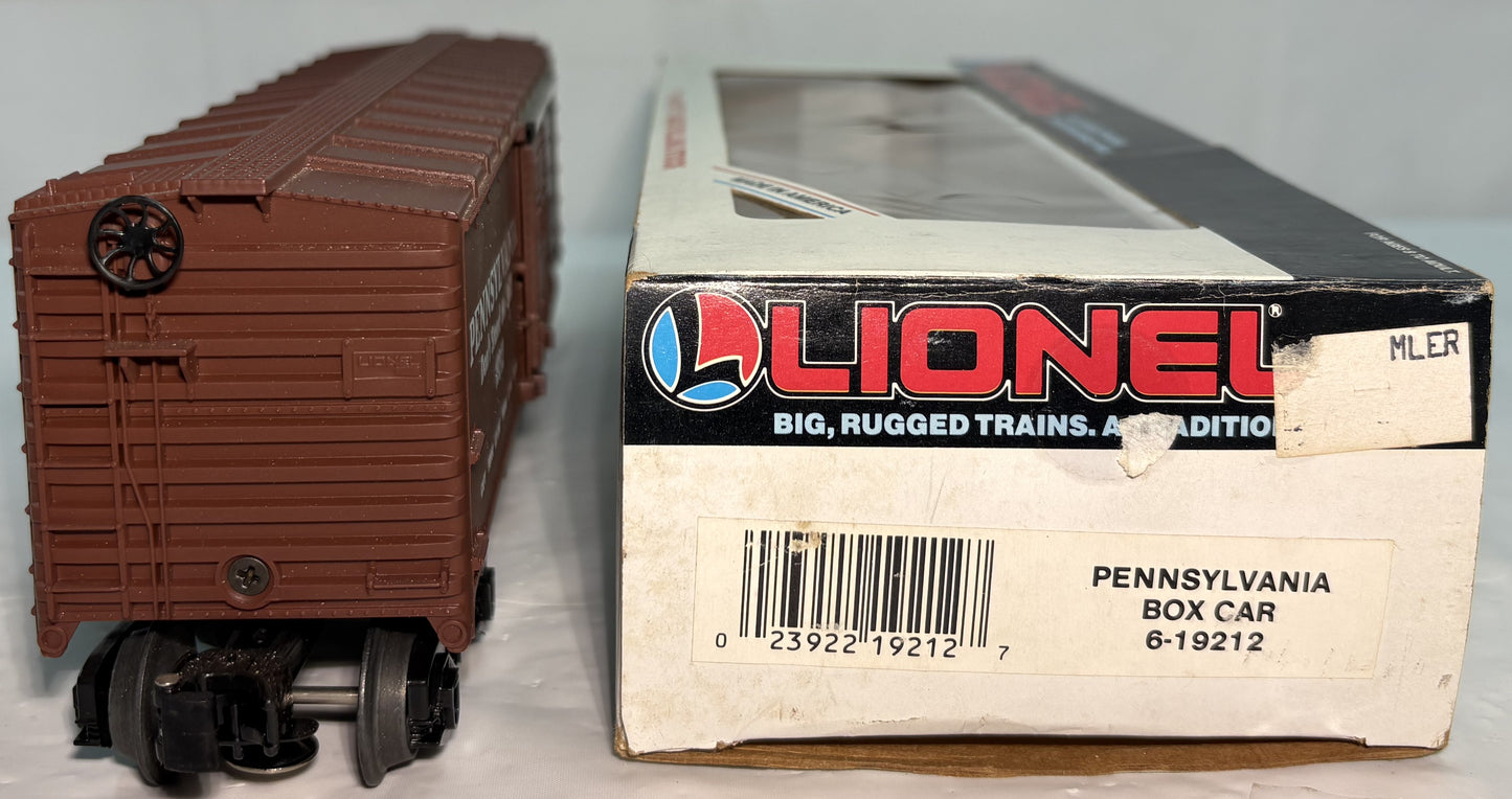 Lionel 19212 O Gauge Pennsylvania Railroad Boxcar
