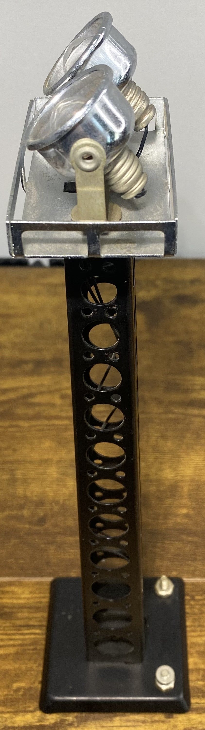 Marx 416 Floodlight Tower