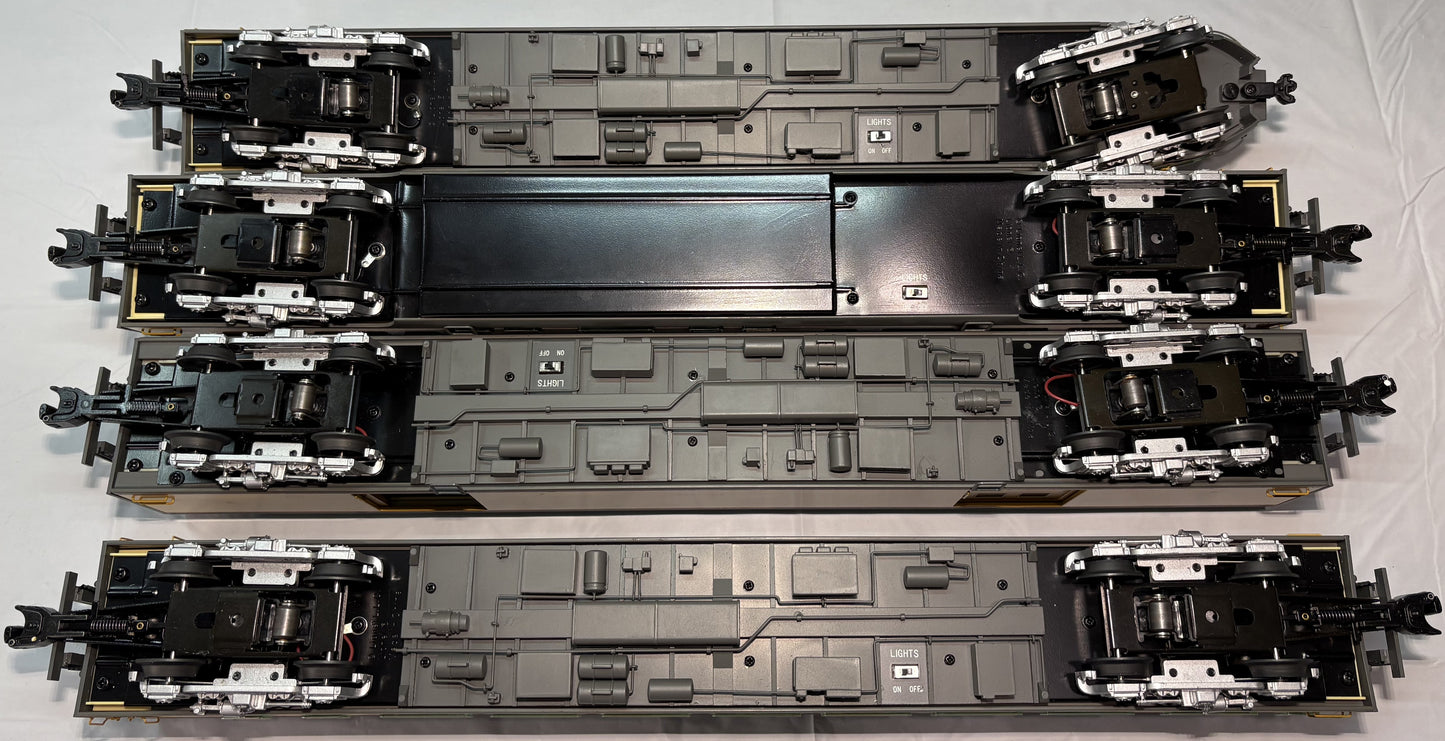 Lionel Modern 6-35415 Union Pacific 18" Aluminum Streamlined Passenger Car 4-Pack