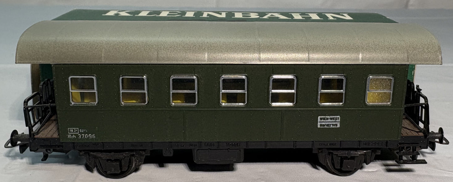 Kleinbahn 372 Personenwagen BT ÖBB Green