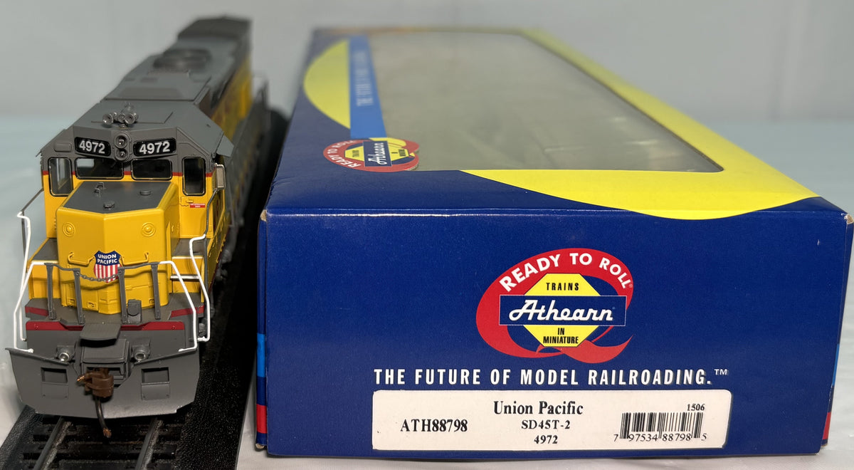 Athearn 88798 HO Union Pacific SD45T-2 Diesel Locomotive #4972